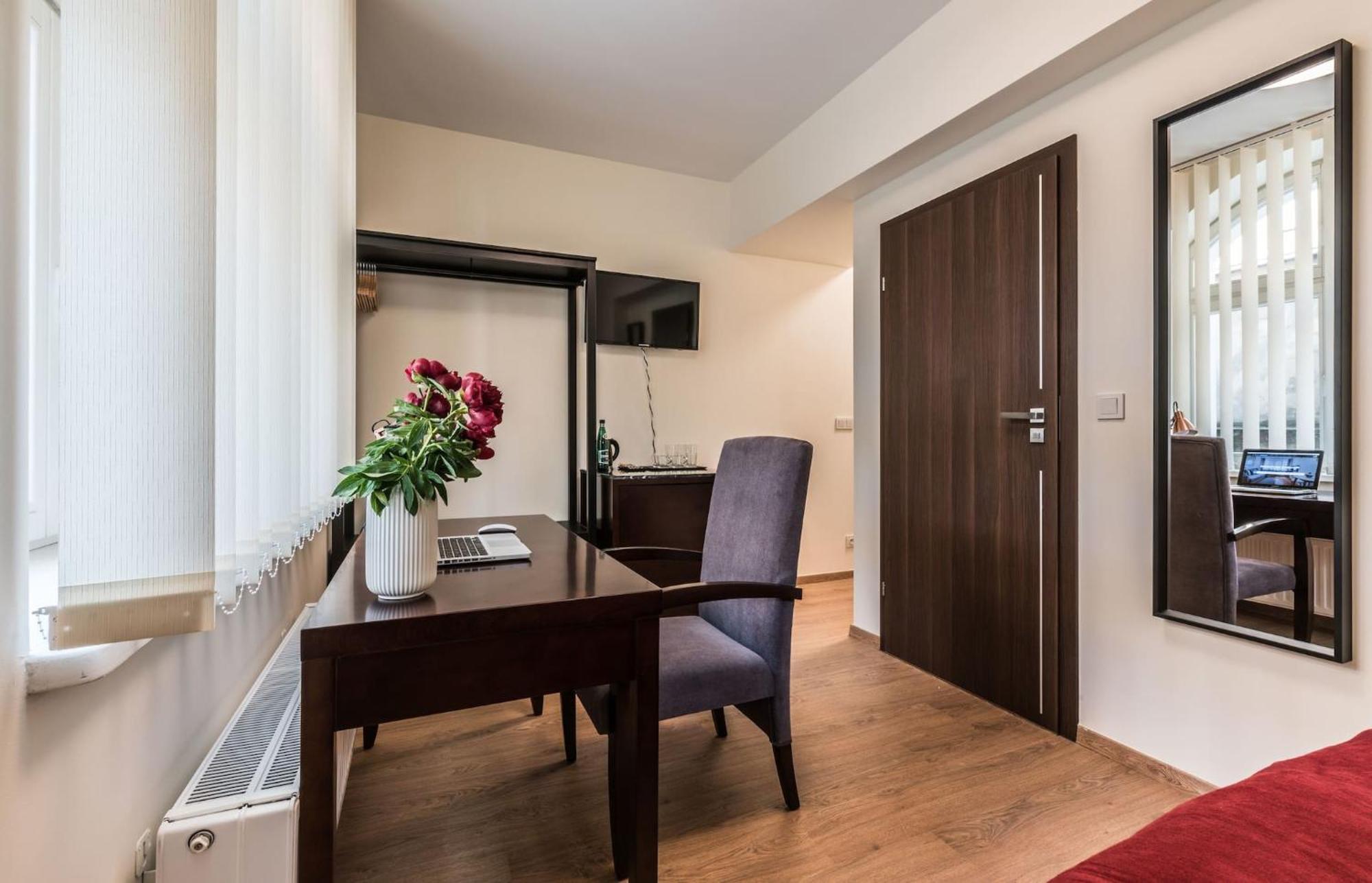 Rent Like Home - Elizy Orzeszkowej 6 Познань Экстерьер фото